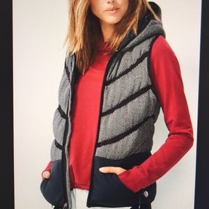 MPG Women’s Quilted Vest with Hood
